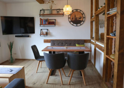 Küche und Aufenthaltszimmer